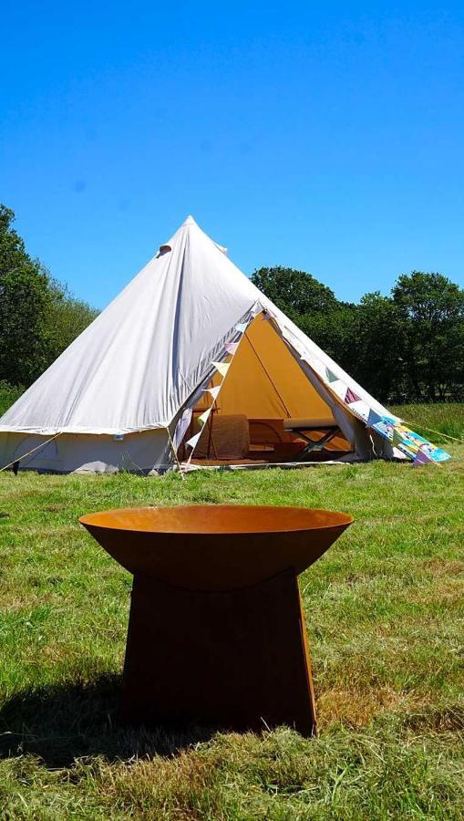 ホテル Dorset Glamping Fields Corfe Mullen エクステリア 写真